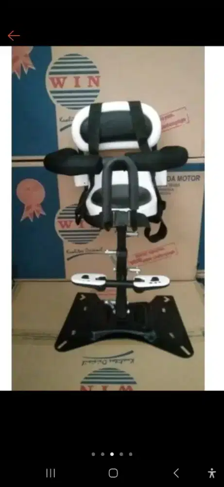 Kursi anak disepeda motor
