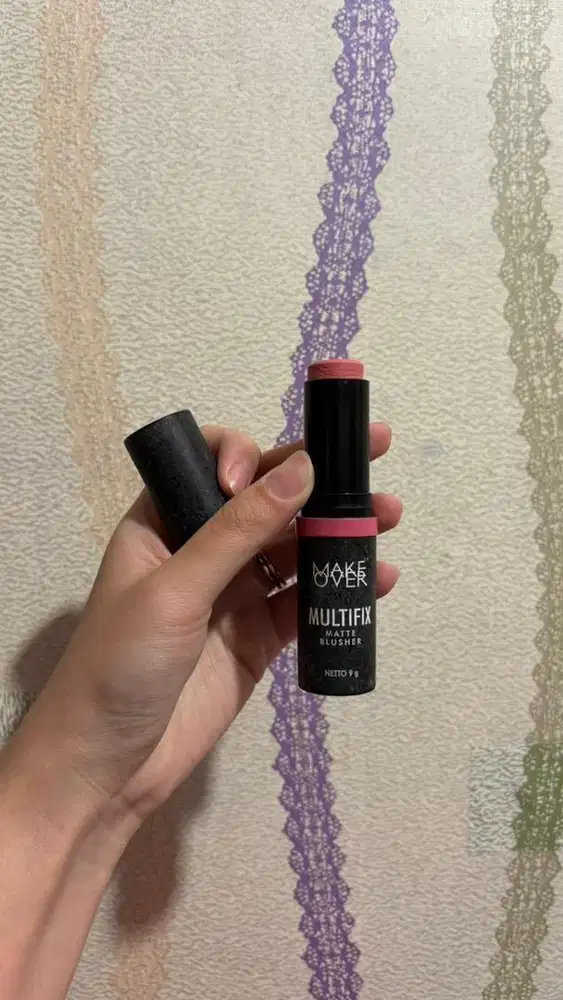 MAKEOVER MATTE BLUSHER