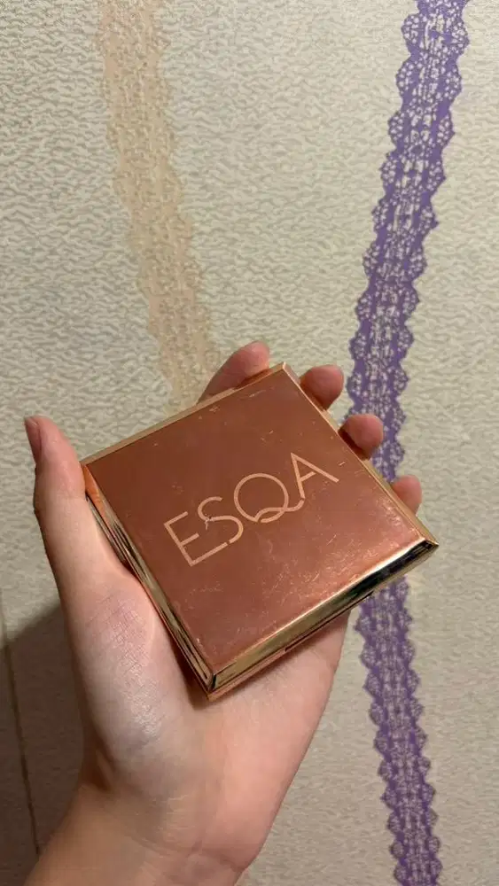 ESQA EYESHADOW PALLATE