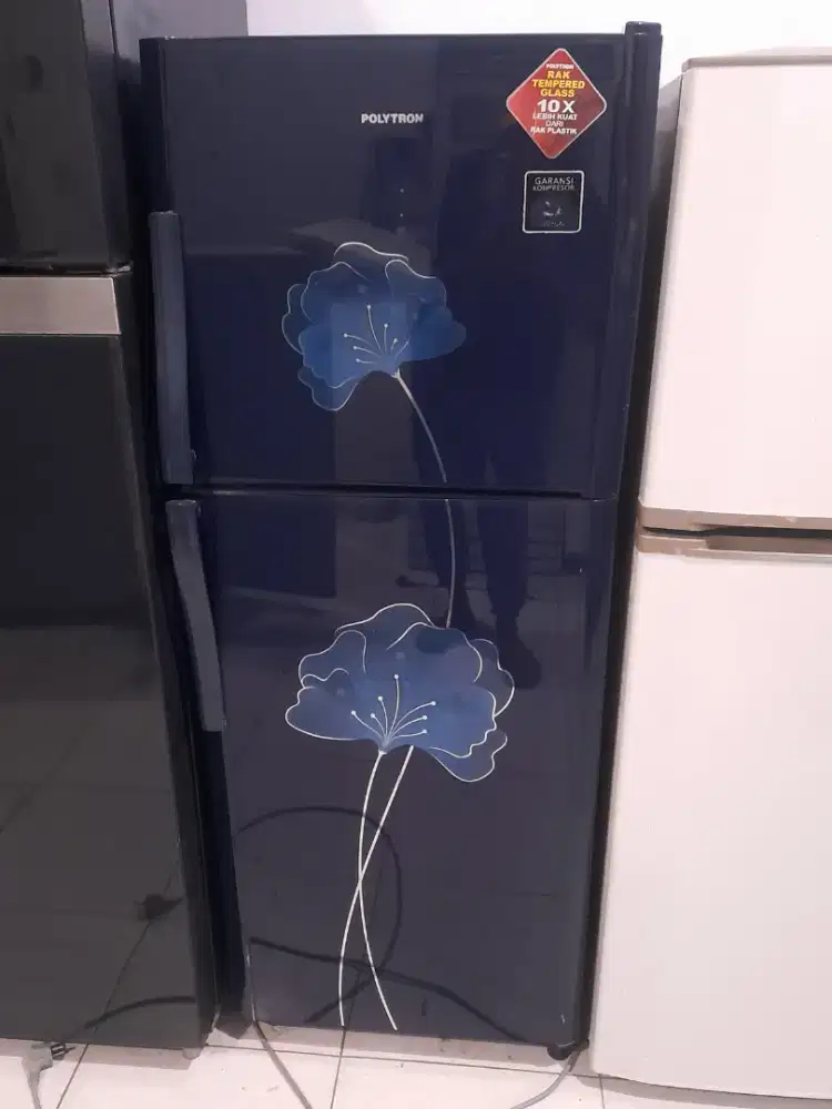 Kulkas 2 Pintu Polytron Bellezza