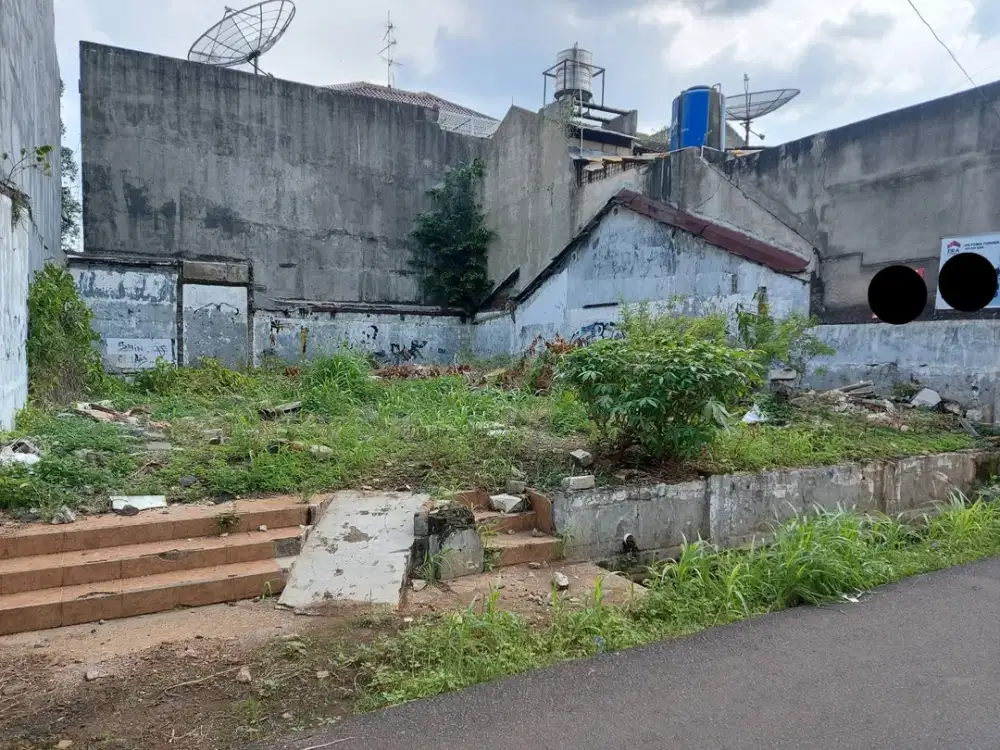 Dijual kavling tanah kosong di Komplek Puri Indah Jakarta Barat
