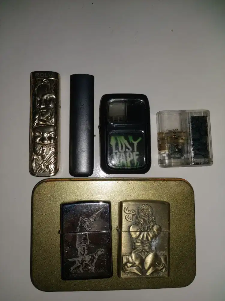 q0D 4 dan Zipp dijual sepaket