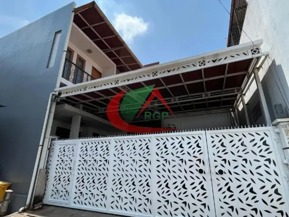 CIBUBUR RESIDENCE 4 KAMAR TIDUR DEKAT 2 AKSES TOL