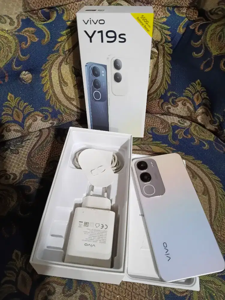 Vivo y19s 6/128