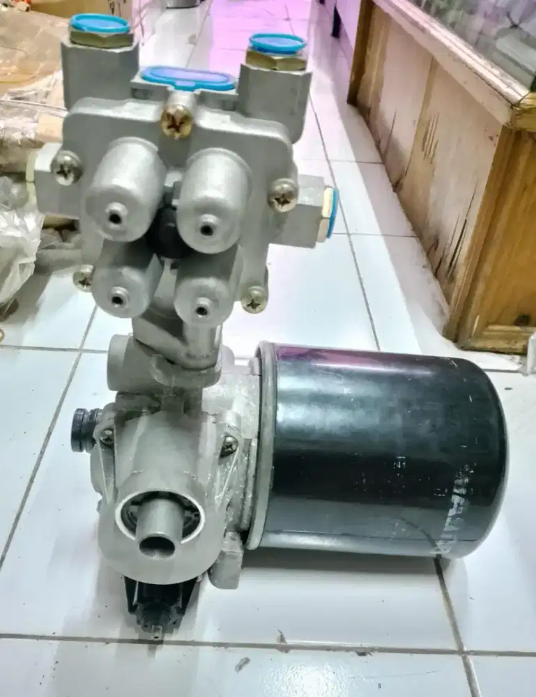 Air Dryer Truck FAW Komplit Relay Valve – Rafli Natama Store