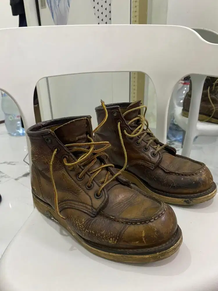 Sepatu Kulit Red Wing Shoes