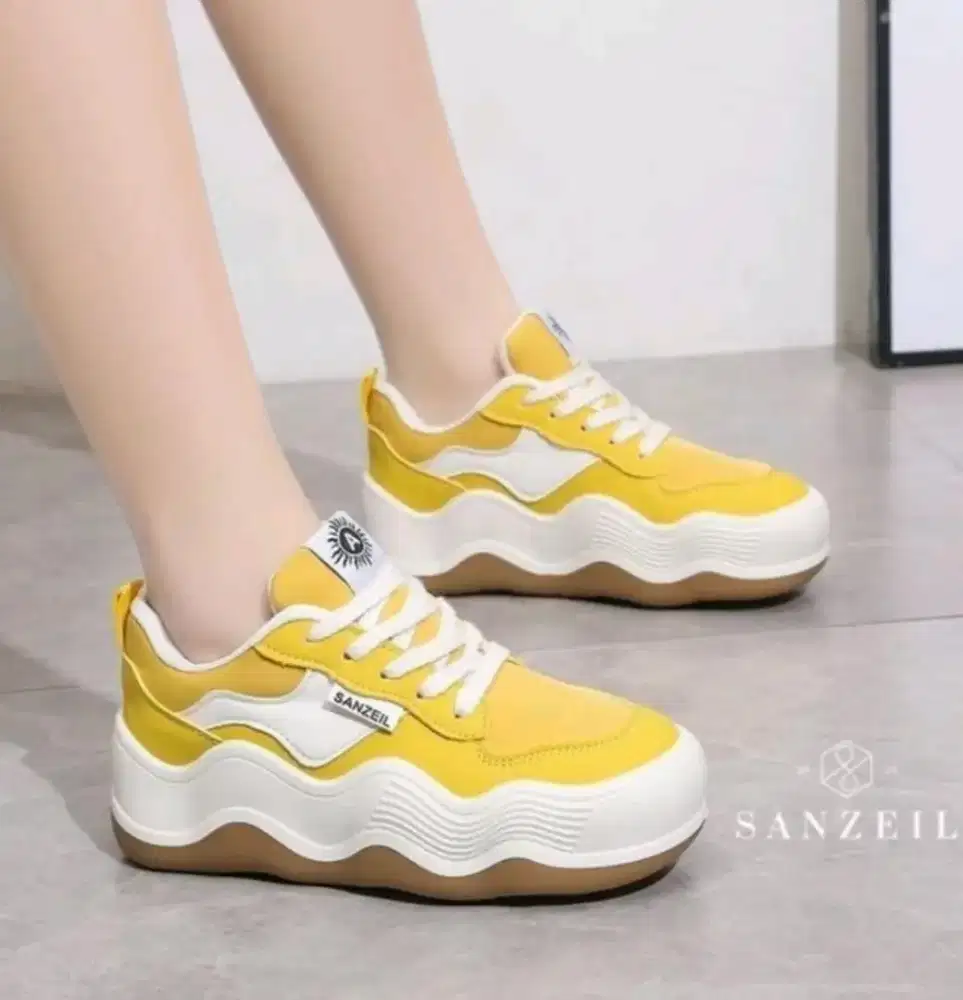 Sepatu Sneakers Sanzeil