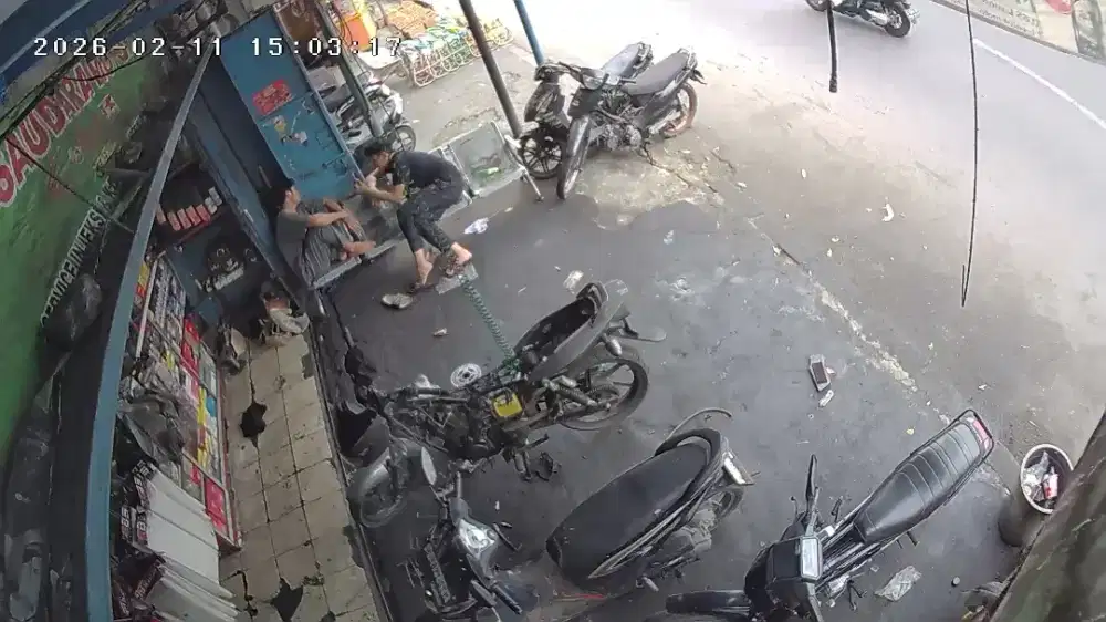 Cari mekanik utk bengkel motor