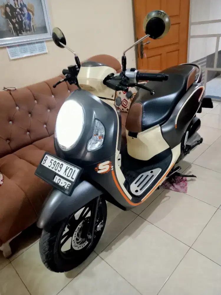 Scoopy 2023 pajak panjang
