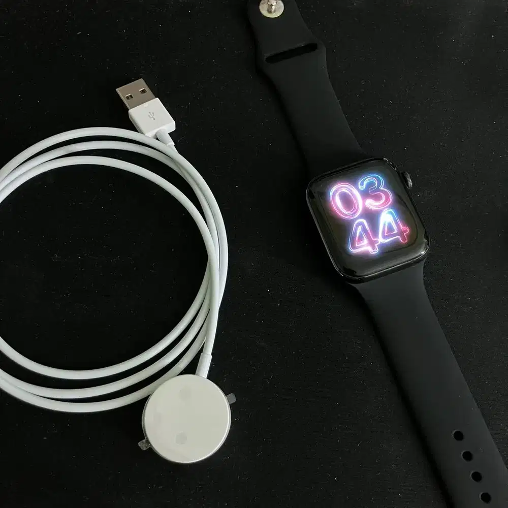 Apple watch 5 LTE GPS 44mm  no minus