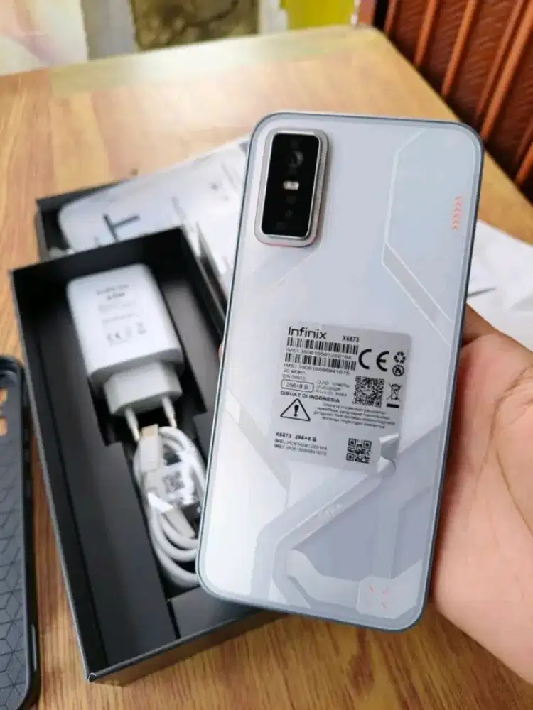 Infinix gt 30 pro like new..8/256