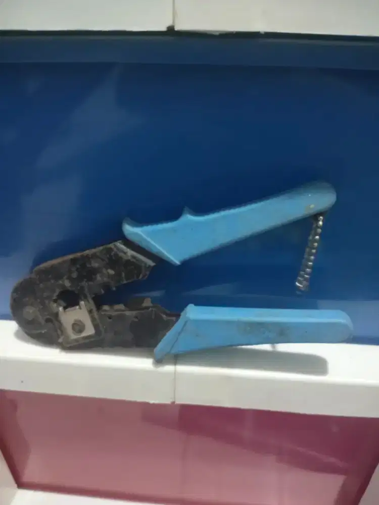 Tang krimping gratis