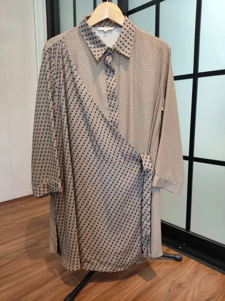 Tunik Monogram Nada Puspita-Size L-Ld 120