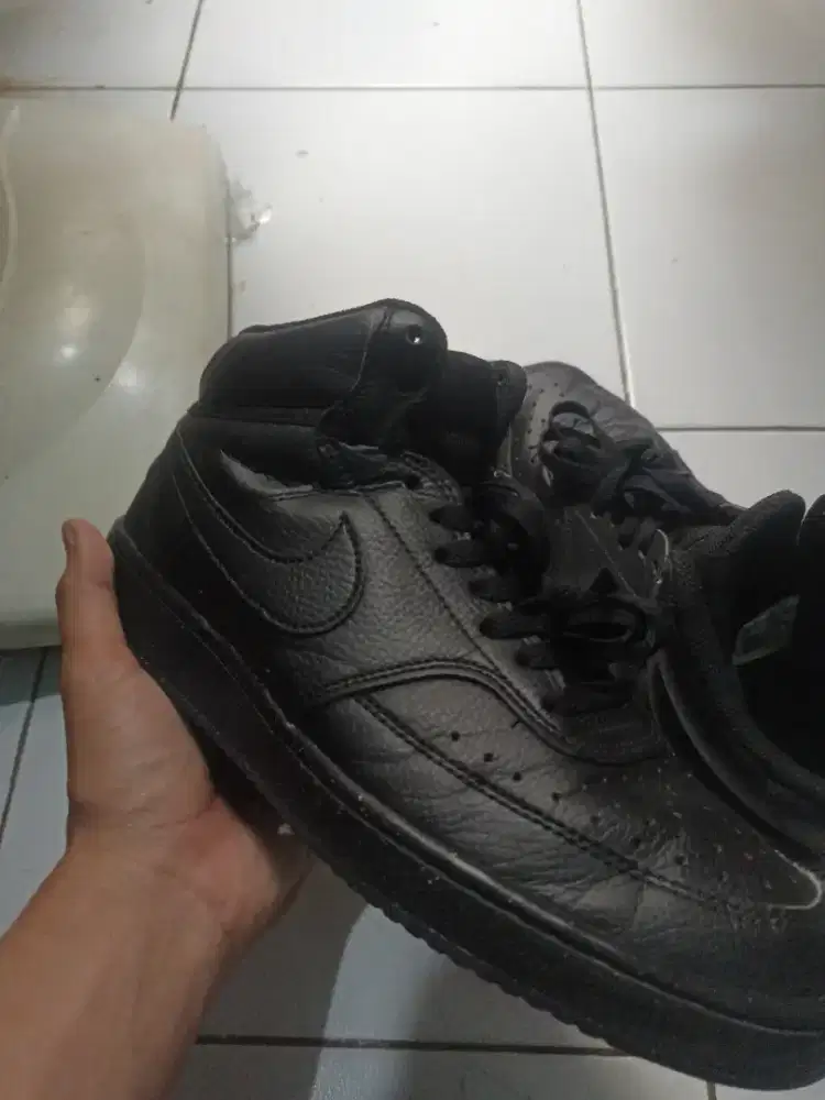 Sepatu Sneakers Nike Court Vision Mid Next Nature All Black