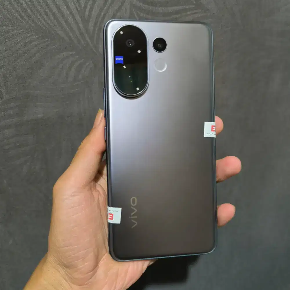 VIVO V60 5G RAM 12/256GB GARANSI ON
