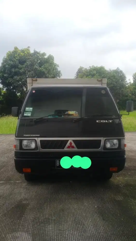 Mitsubishi L300 Pick Up 2021