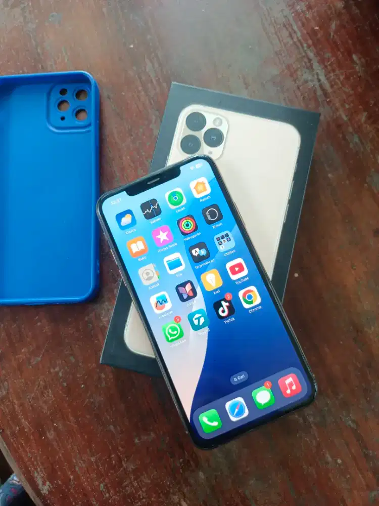 Iphone 11 promax 64gb inter ori ZP/A regist sinyal aman nominus NETT