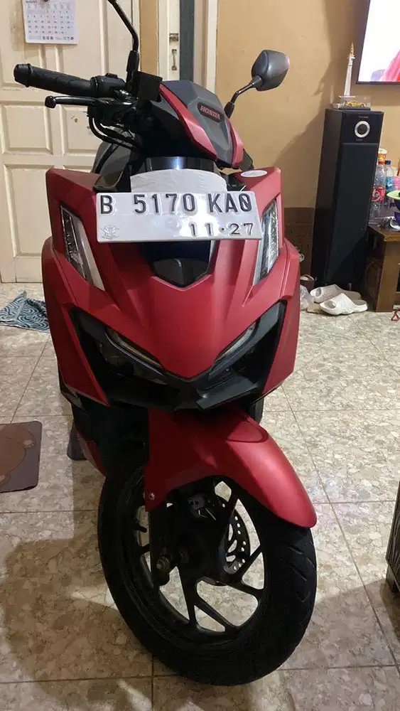 Jual Honda VARIO 160 thn 2022. Merah maroon