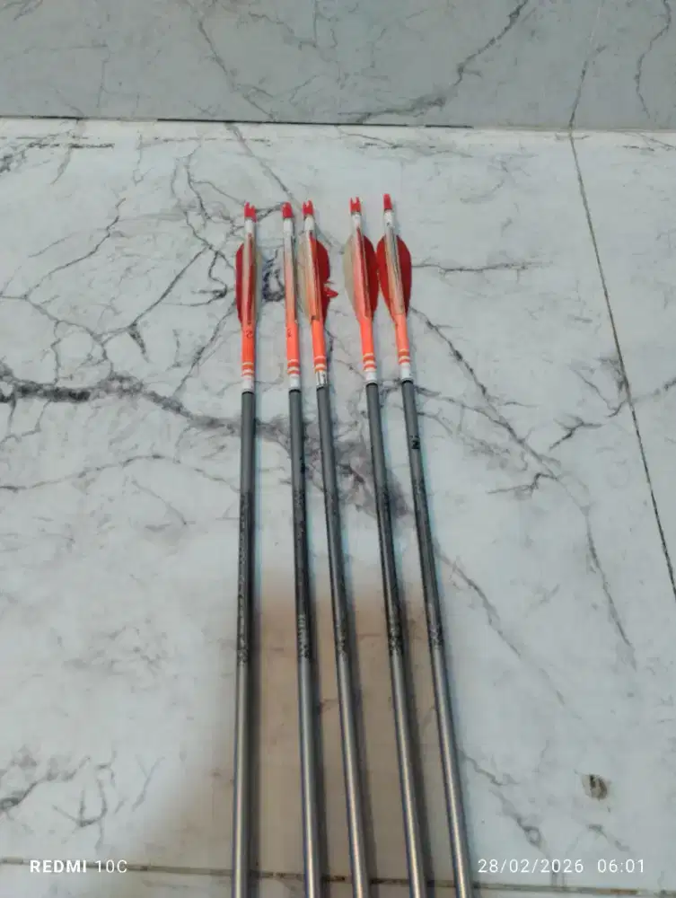 Anak panah/arrow easton vanes bulu 1516