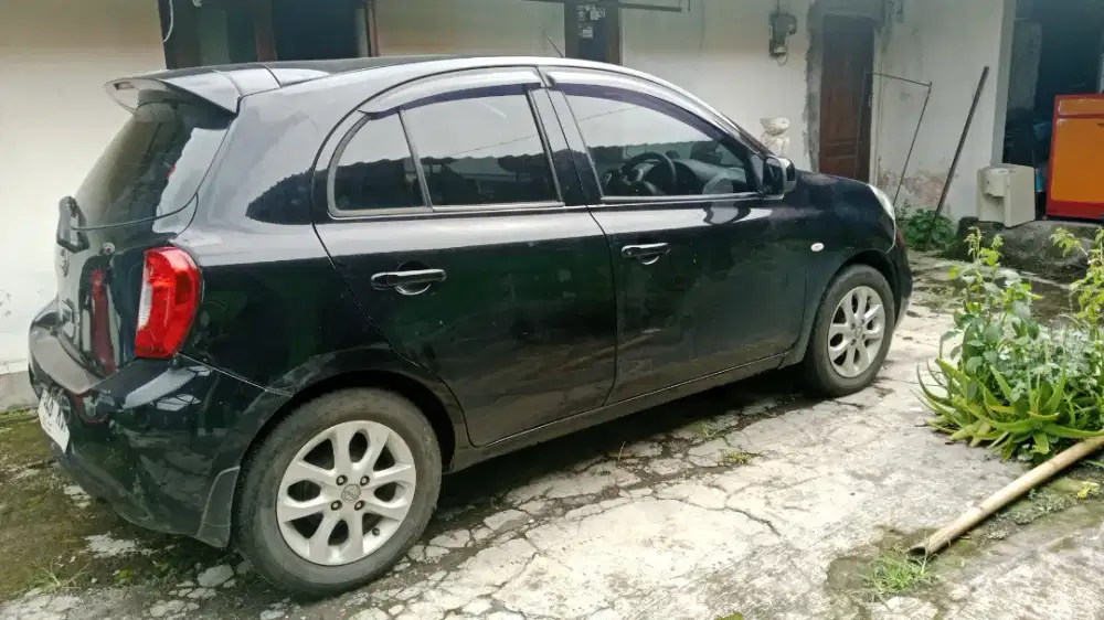 Nissan March bagus