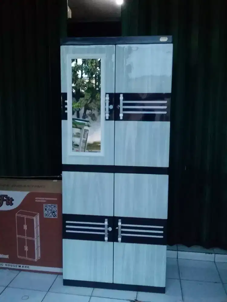 Lemari plastik bandung