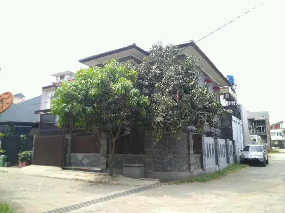 Rumah Mewah 2 Lantai 6KT di Cisaranten Arcamanik - SHM Strategis