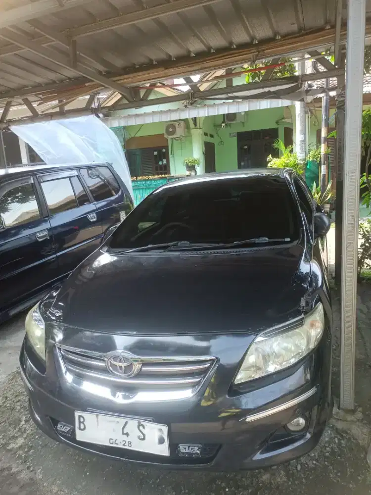 Corolla Altis 2008 V AT Hitam