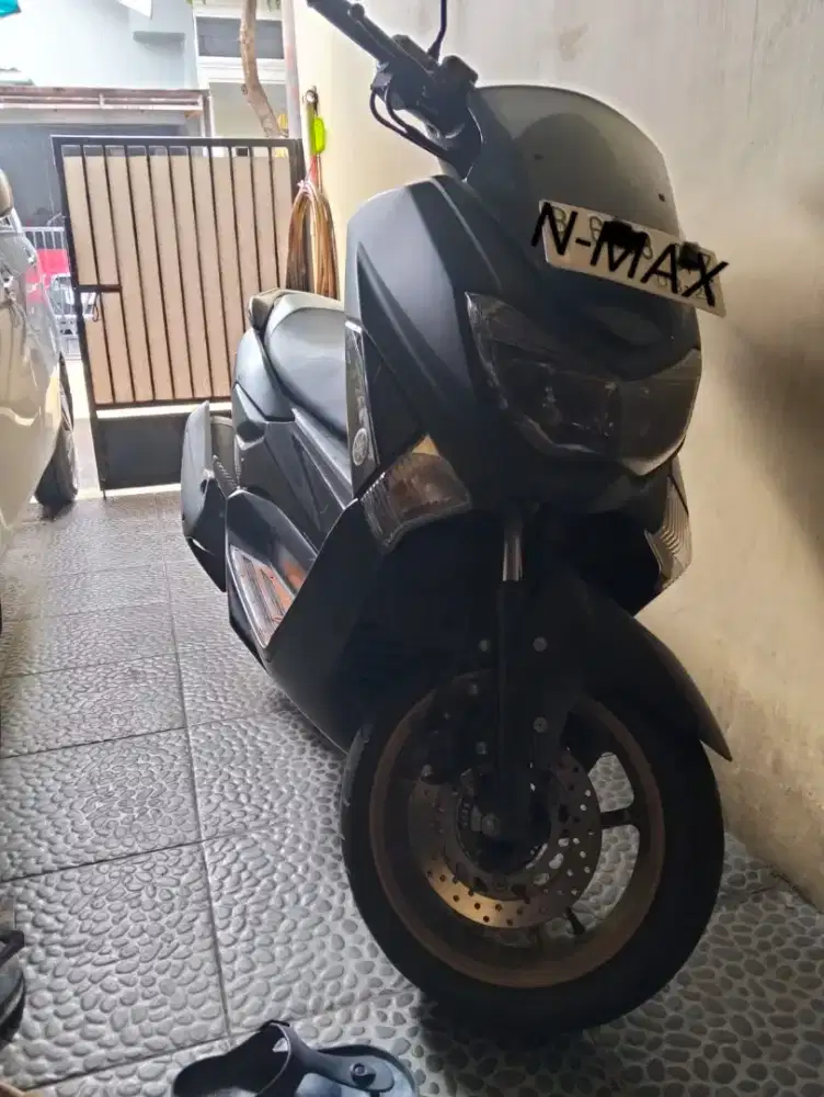 Dijual MOTOR NMAX Hitam 2019