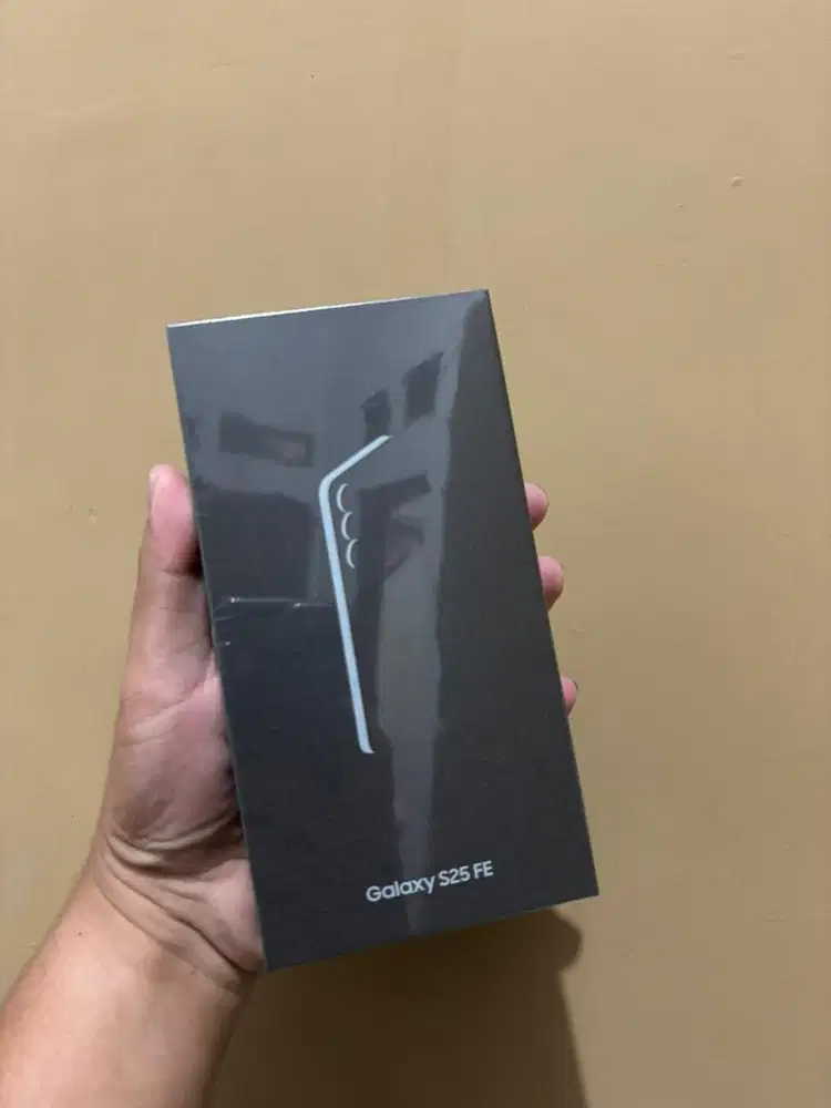 Samsung s25FE new