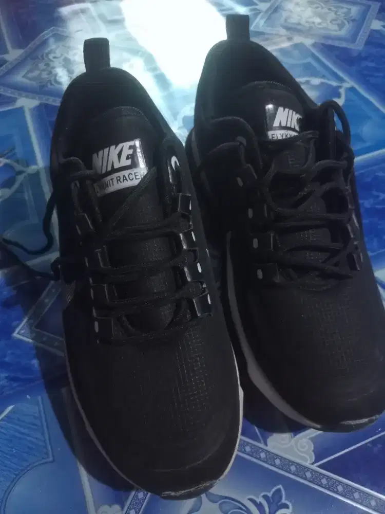 Dijual sepatu Nike