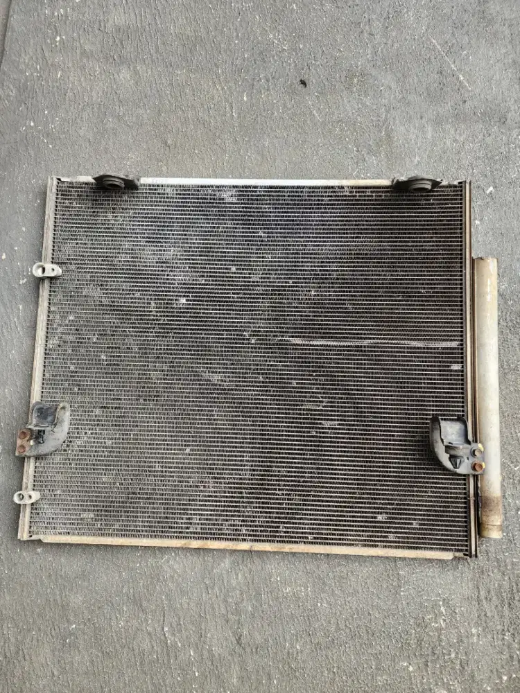 Kondensor ac original toyota fortuner 2005 2014