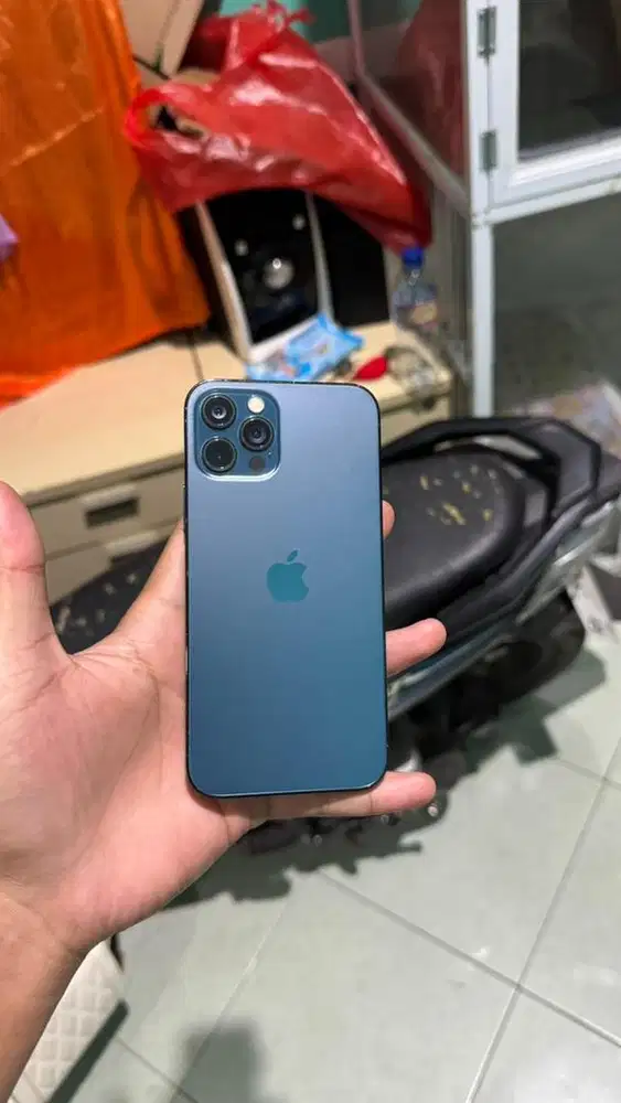 BU iPhone 12 Pro 128GB All Operator