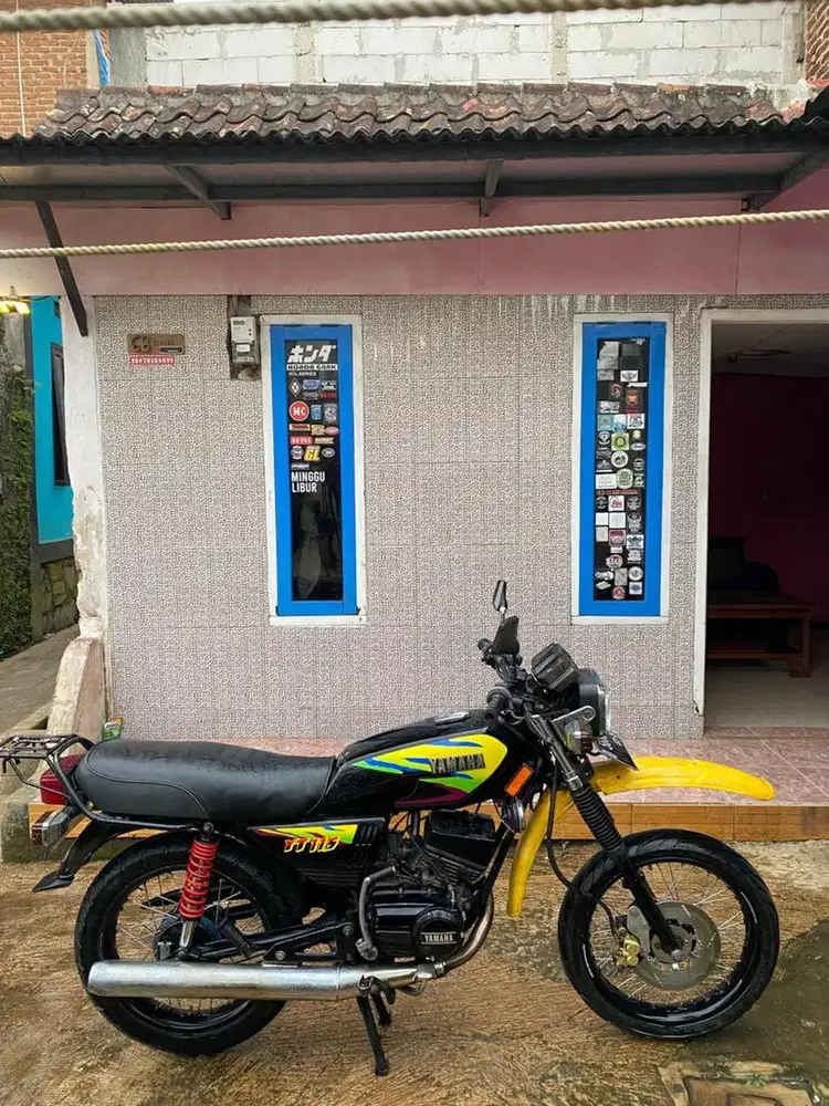 YAMAHA Adventure YT 115