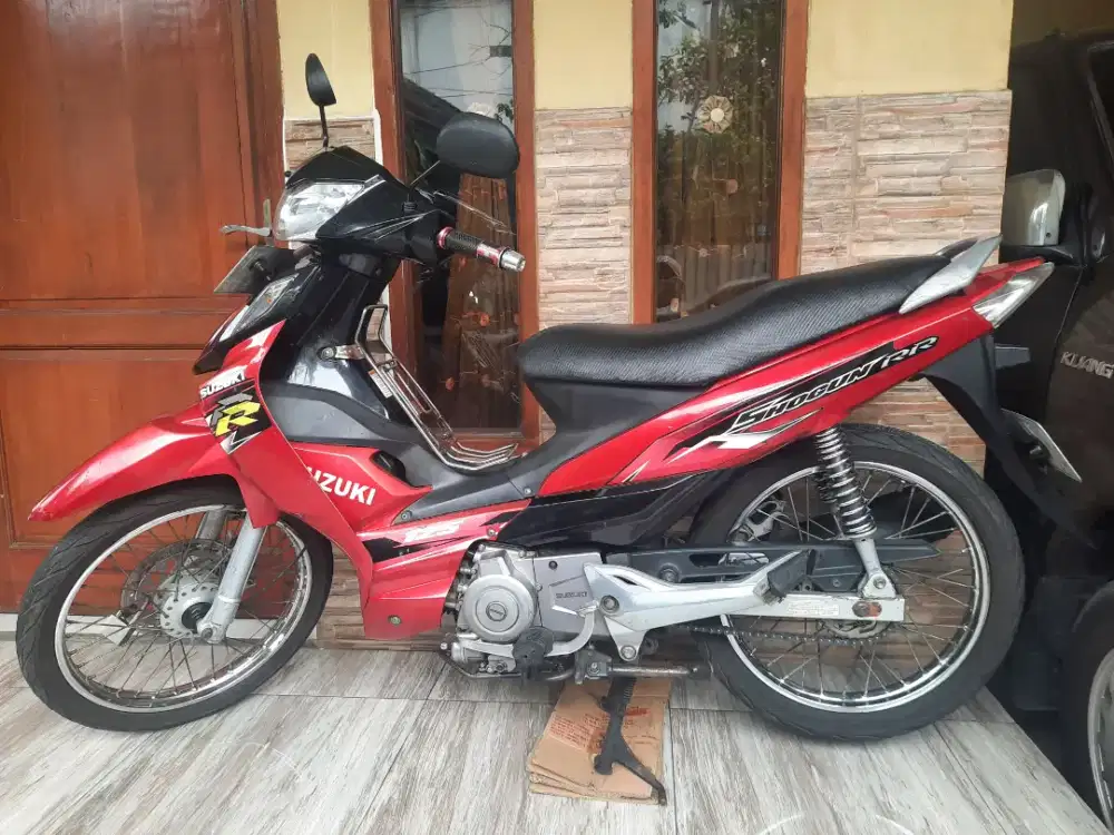 Suzuki shogun R 2008