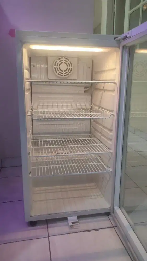 Gea Mini Showcase 1 Pintu 92 Liter