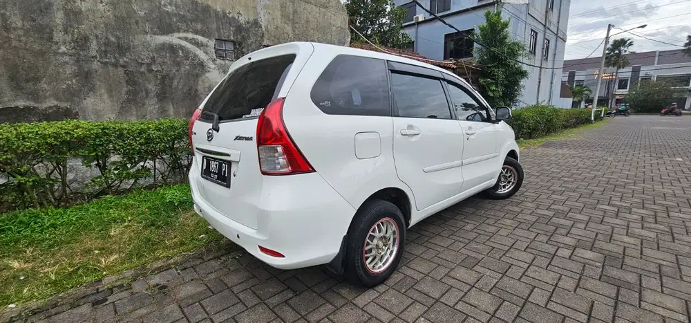 Daihatsu Xenia 2012 Bensin