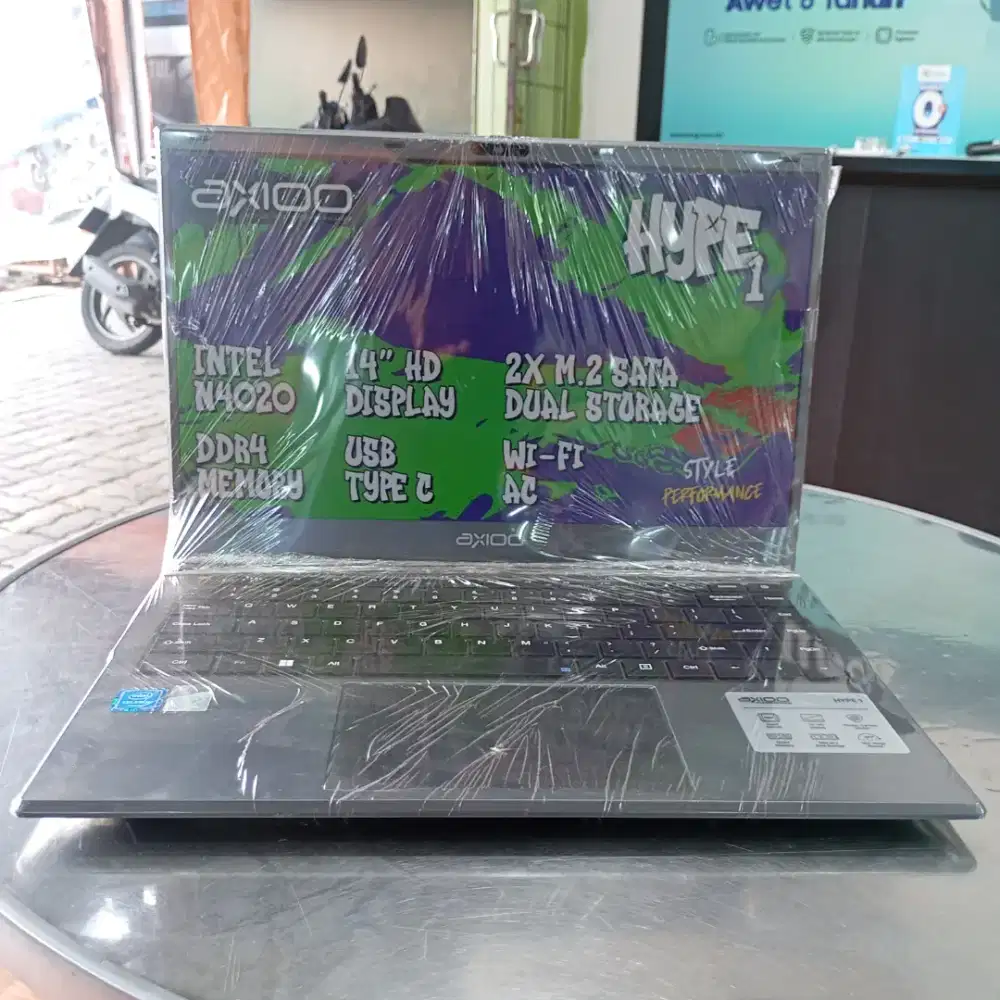 Dijual laptop Axioo Hypen1 baru denga harga murah