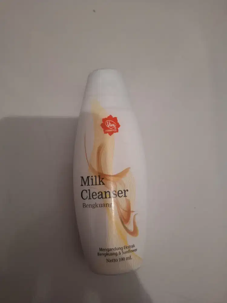 Milk cleanser bengkuang Viva