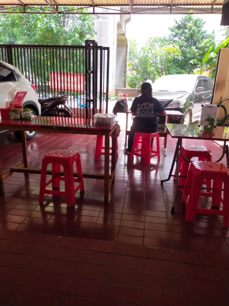 Dibutuhkan karyawati