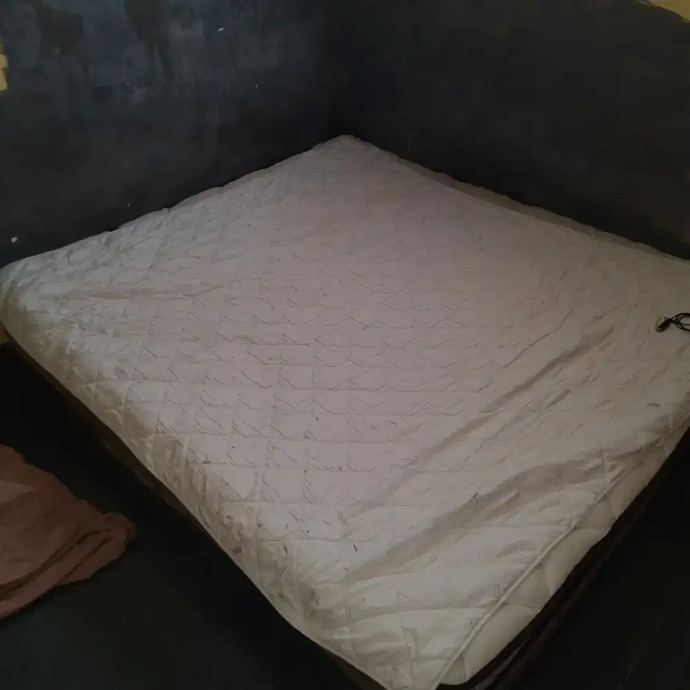 Jual cepat spring bed