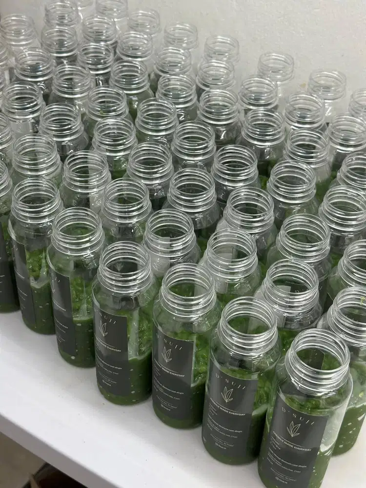 Lowongan Kitchen Helper (Temporary 2 Minggu)