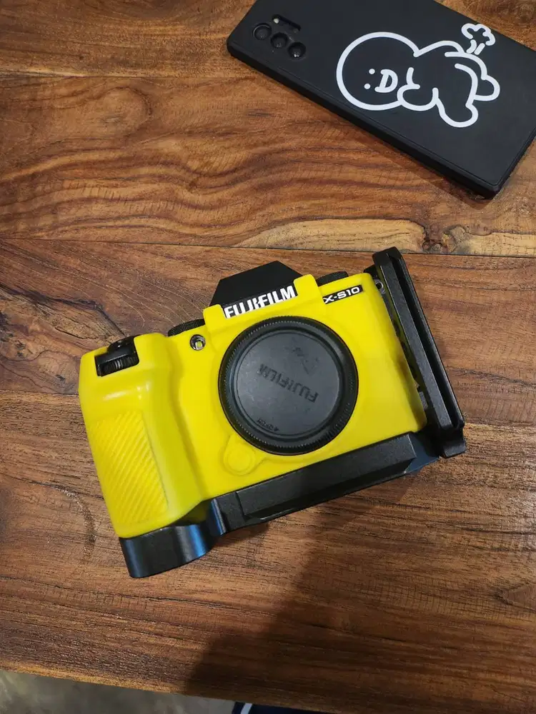 Fujifilm xs10 body only