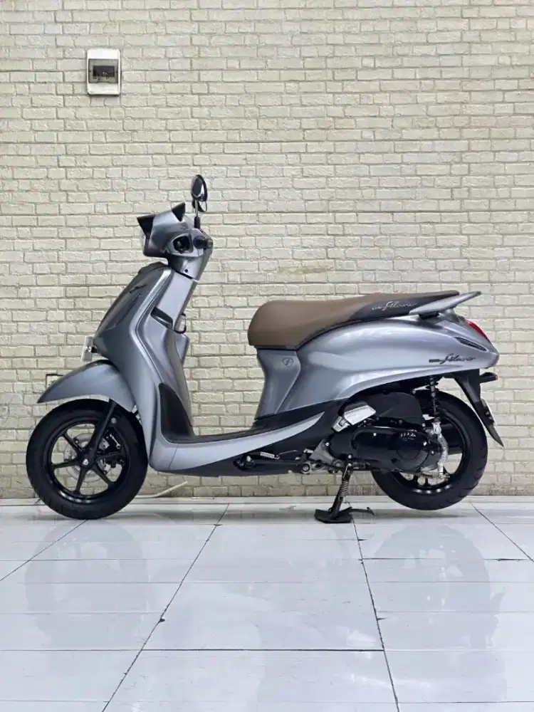 MATIC IDAMAN‼️Yamaha Grand Filano Lux 125 2024 Silver - Dava Mustika