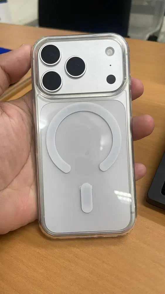 IPHONE 17 PRO 256GB IBOX