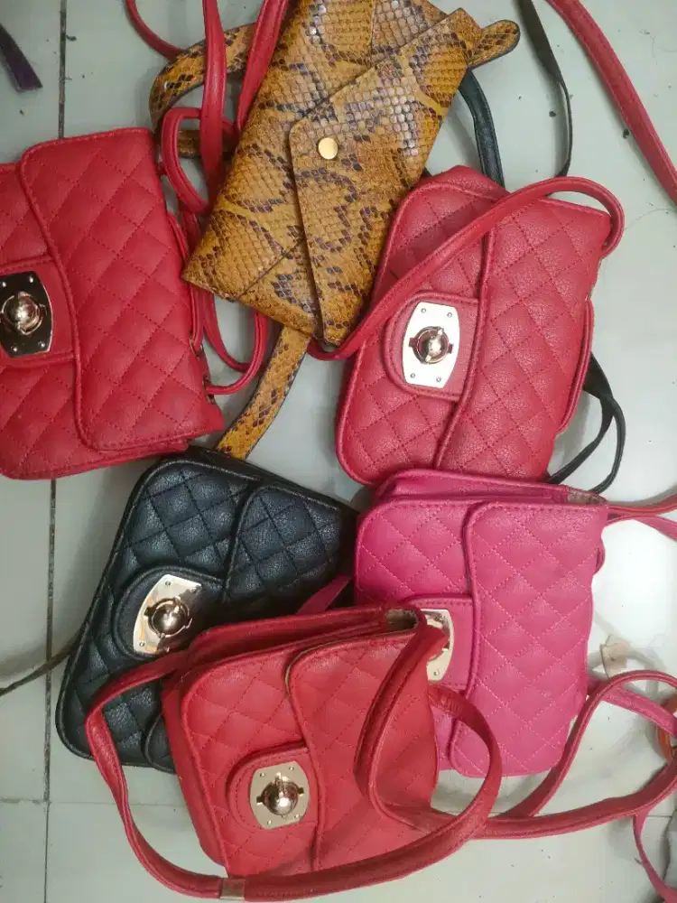 aneka dompet branded