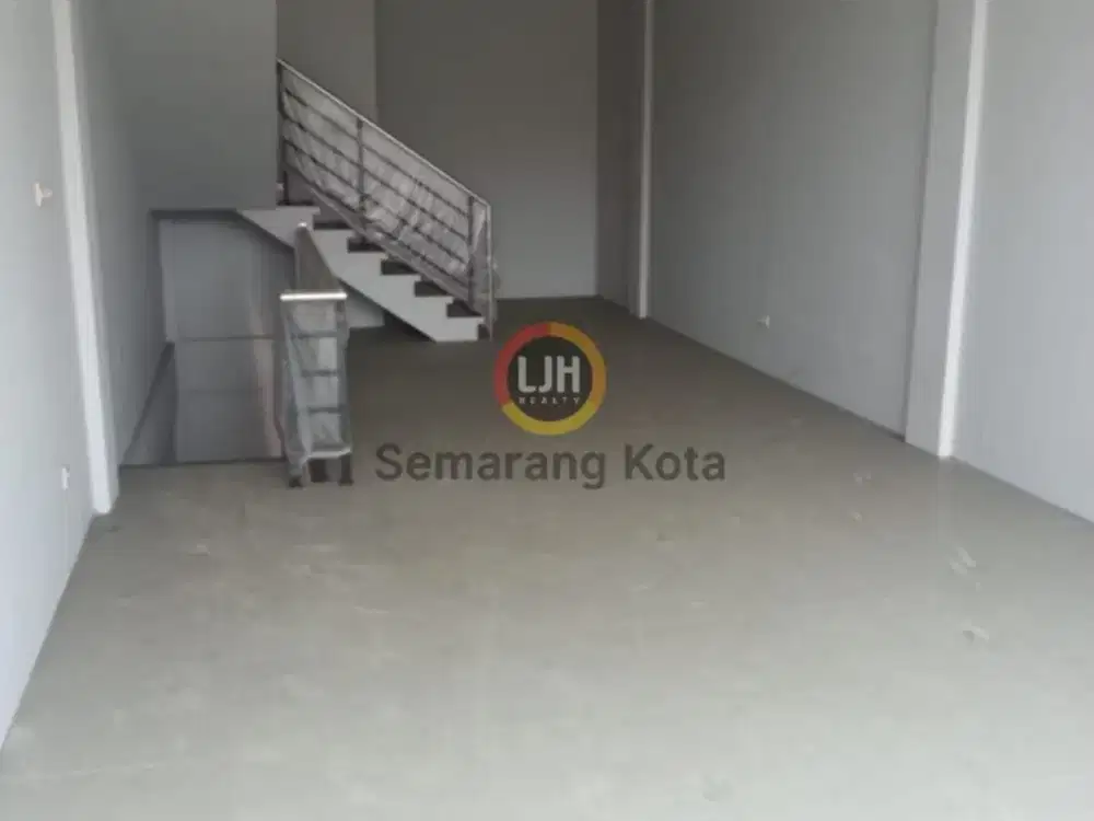 Ruko Bagus di Jalan Sultan Agung