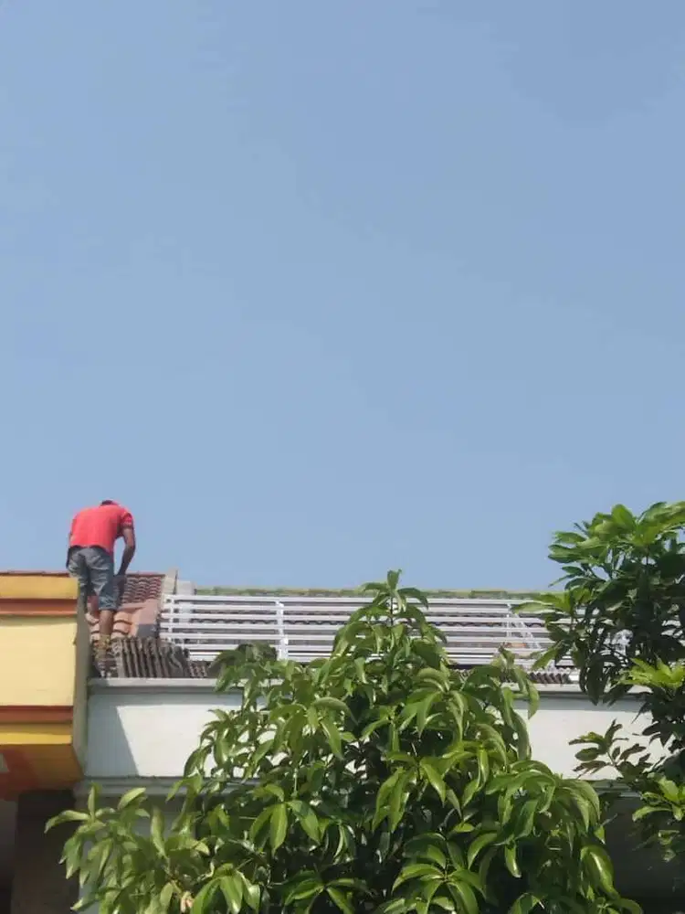 BORONGAN RENOVASI ATAP MOJOKERTO