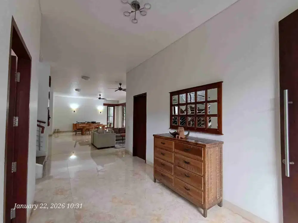 Rumah Alam Premium, Resort-Like di kawasan Elite The Green BSD dengan tanah super Luas