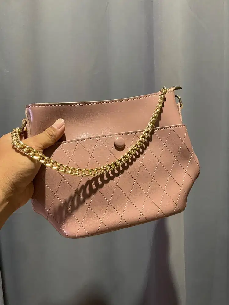 (GRATIS) tas cokelat rantai  perempuan