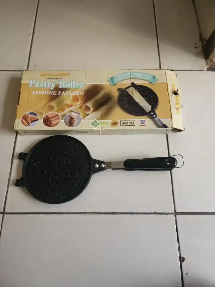 Pastry Roller Jasmine Pattern-Cetakan Kue Semprong/Egg Roll Non-Stick
